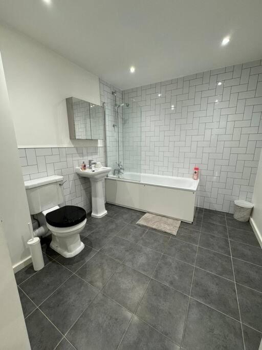 Comfy Flat For 6 In City Center Gs306 Sheffield Exteriör bild
